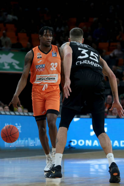 布朗爆发 布朗爆发