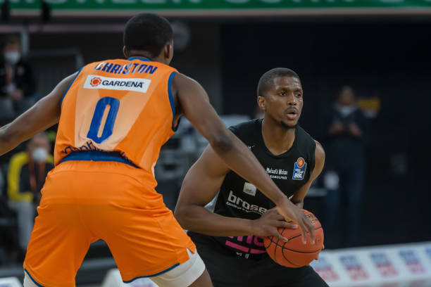 布朗爆发 布朗爆发