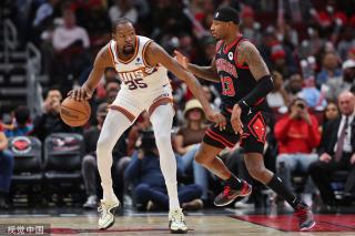 她在下半场 她在下半场